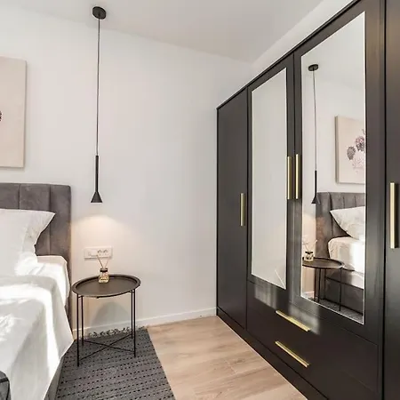 Moderan Stan U Blizini Centra Apartment
